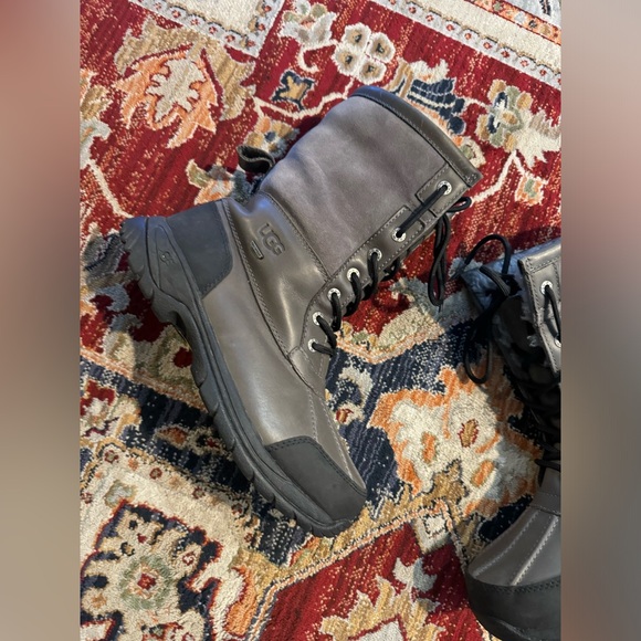 UGG Butte Boots Leather Waterproof Sheepskin Vibram Sole Men’s Size 7.5 Gray - Picture 9 of 16